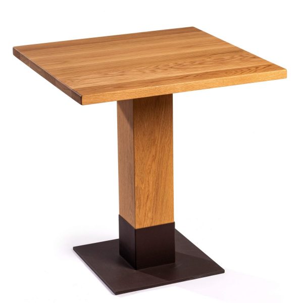 Mesa cuadrada atemporal de madera y hierro para comedor