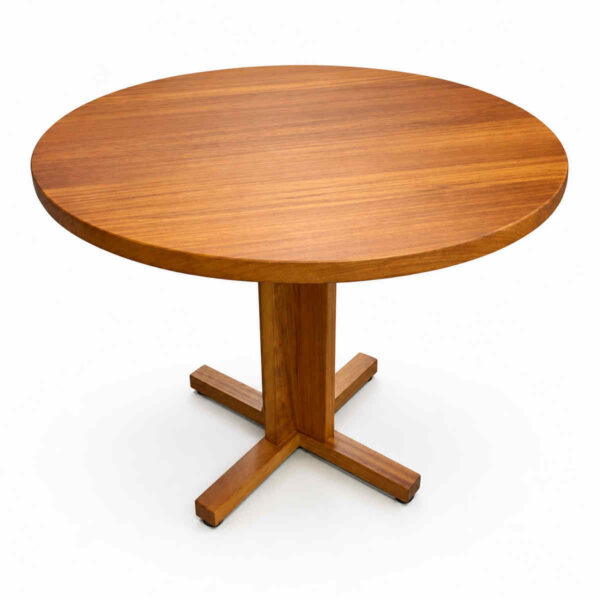Mesa tavertet H75, columna y base en aspa con madera de iroco y sobre de Ø70 en iroco